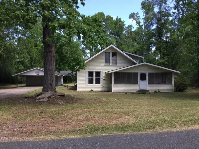 $38,900 | 646 Obryan Street, Merryville, LA 70653