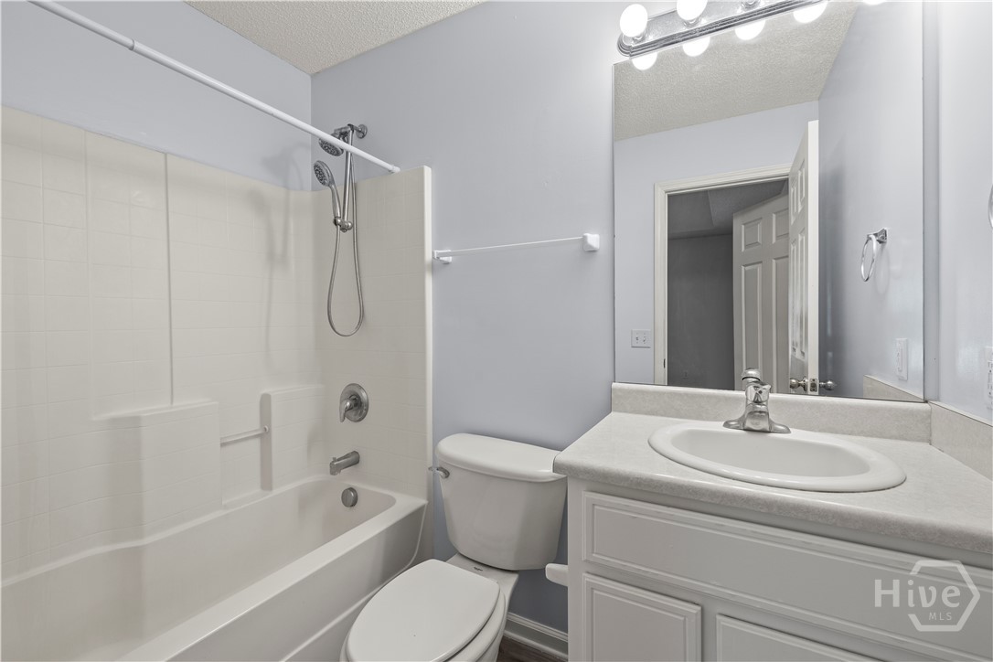 202 Coppertree Court Rincon, GA 31326 - Photo 17 of 27 Master Bath