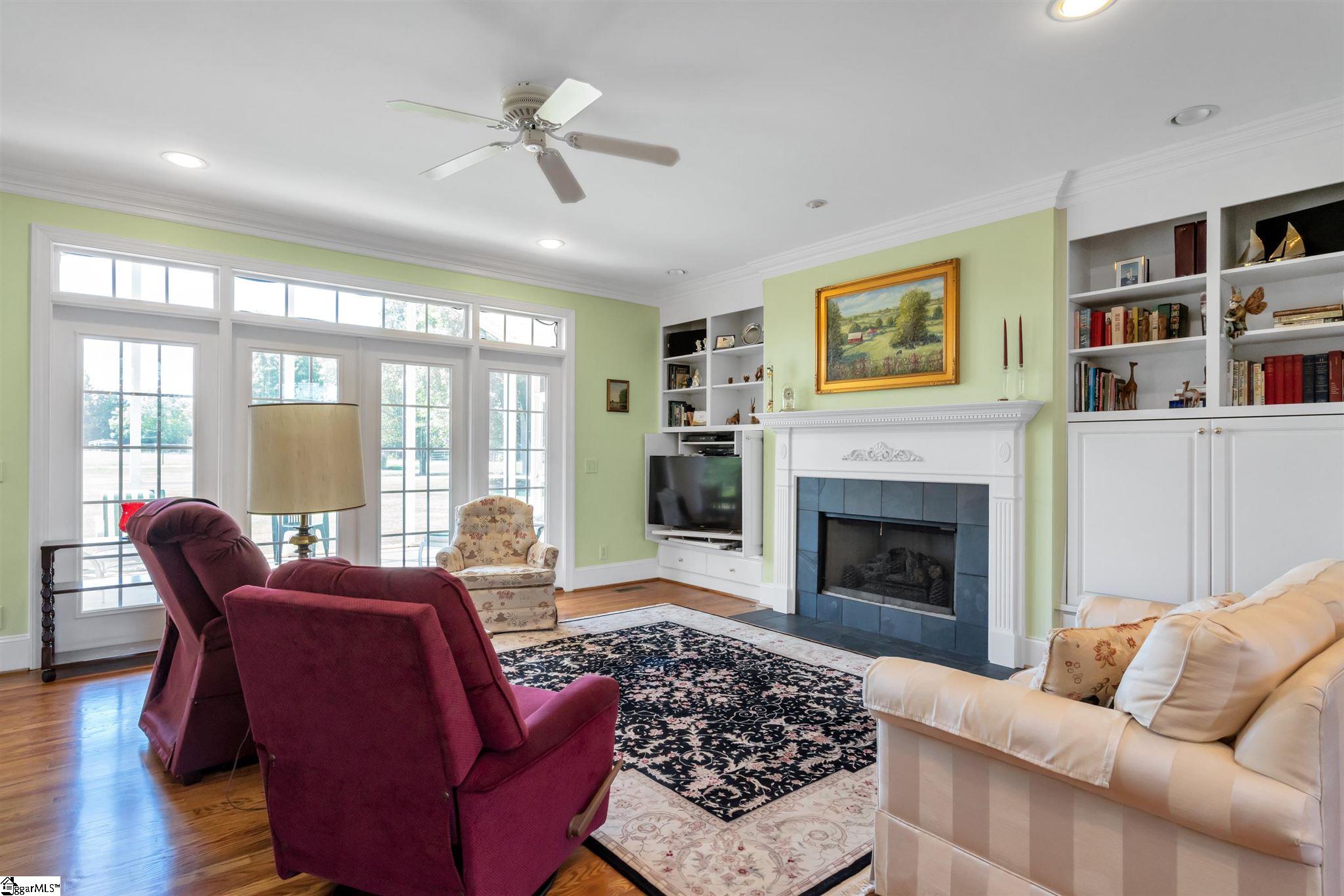 112 Riverstone Way Greer, SC 29651 - Photo 4 of 25