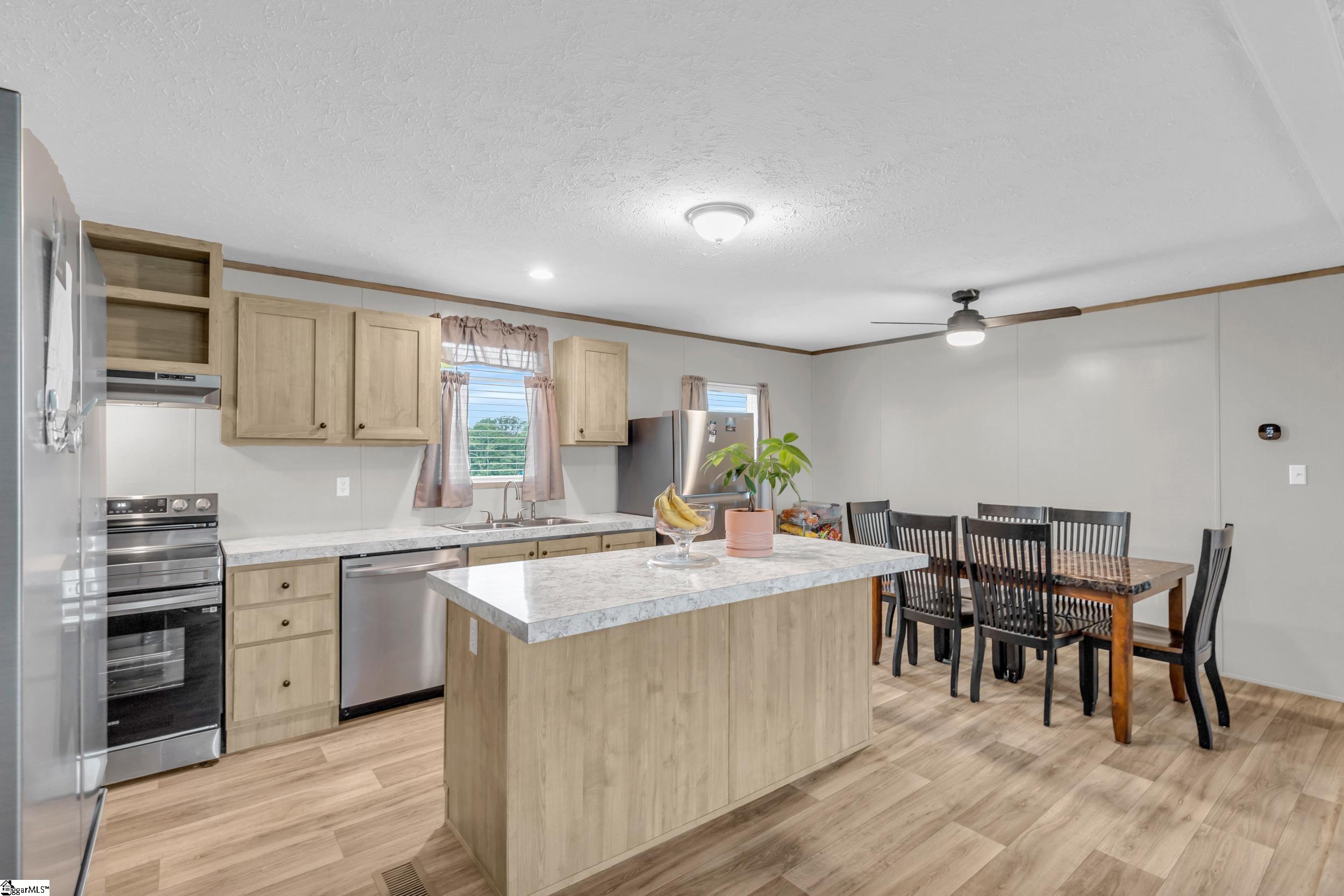 112 Burdette Road Iva, SC 29655 - Photo 6 of 24