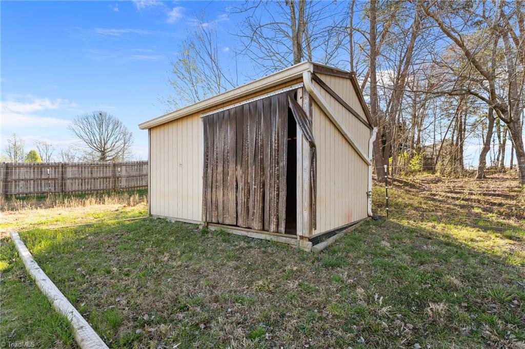 696 Gold Hill Road Madison, NC 27025 - Photo 38 of 49