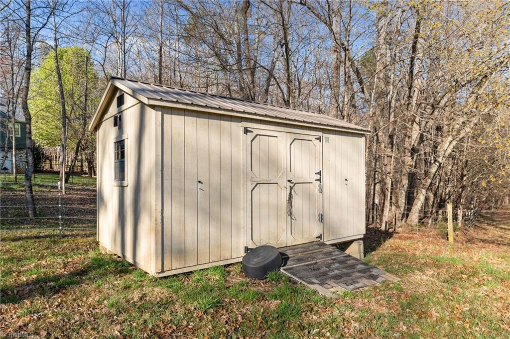 696 Gold Hill Road Madison, NC 27025 - Photo 40 of 49