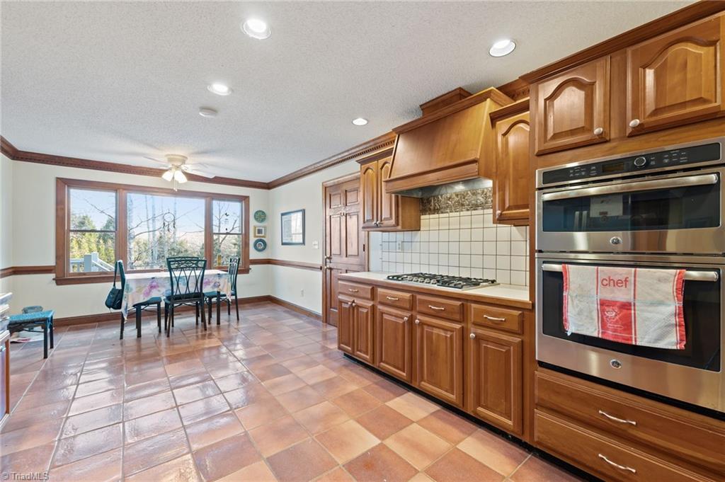 696 Gold Hill Road Madison, NC 27025 - Photo 8 of 49