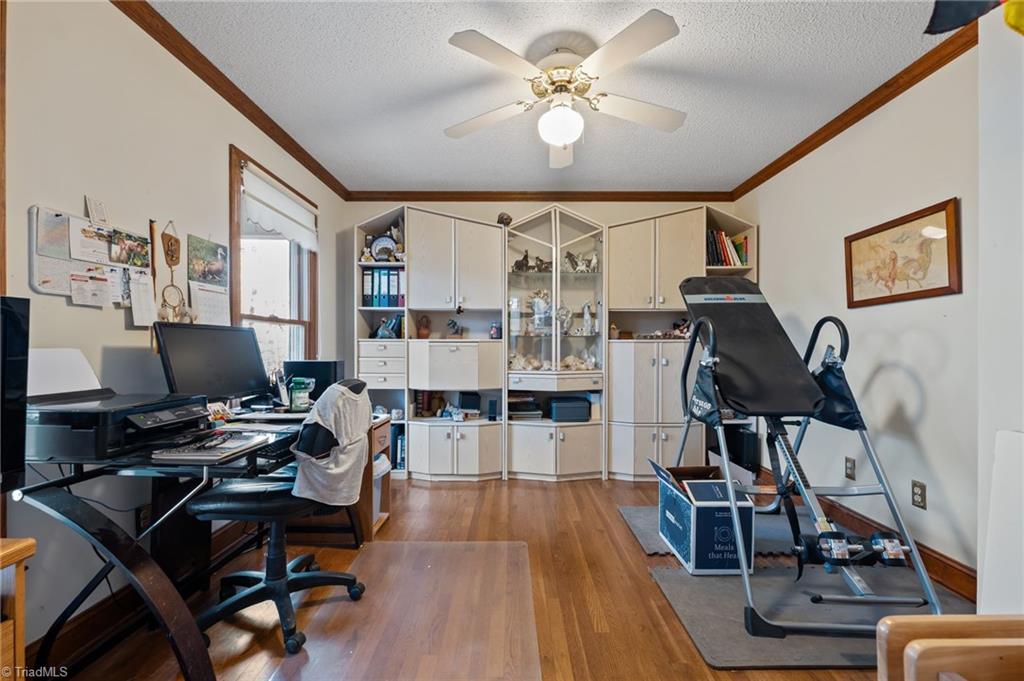 696 Gold Hill Road Madison, NC 27025 - Photo 10 of 49