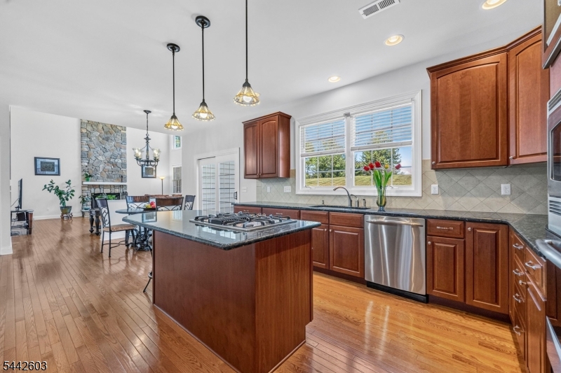 26 High Ridge Lane Augusta, NJ 07822 - Photo 9 of 47