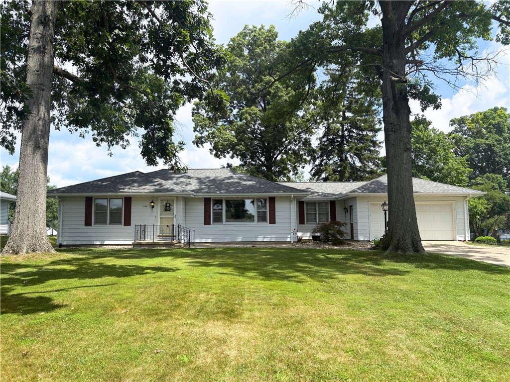 1360 West Rock Springs Road Decatur, IL 62521 - Photo 1 of 27