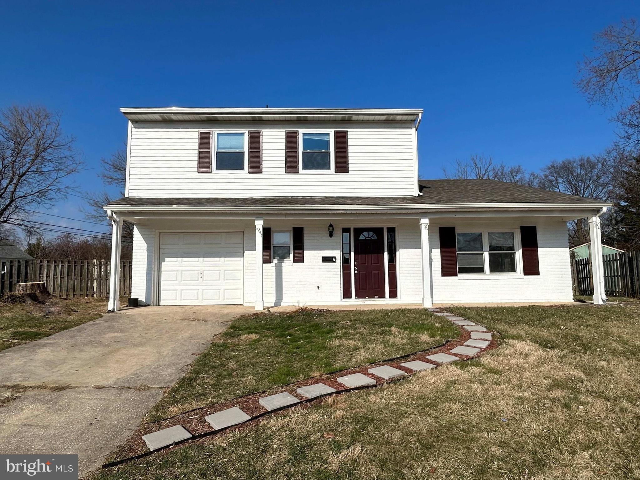 7 Elk Lane Newark, DE 19713 - Photo 1 of 40