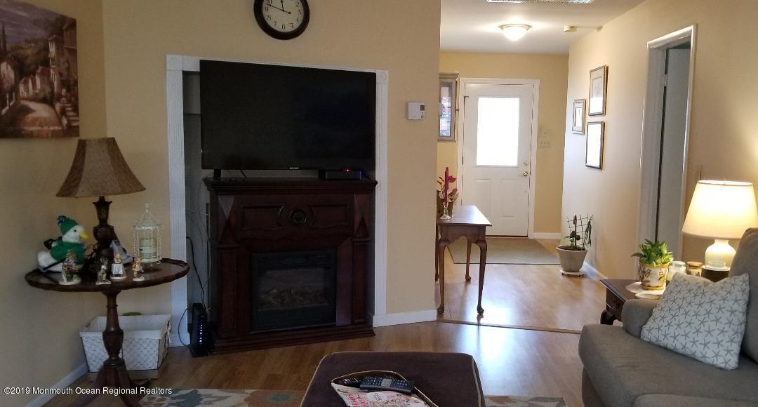 17 Blue Ridge Drive Brick, NJ 08724 - Photo 6 of 14 17bluelrfpbest