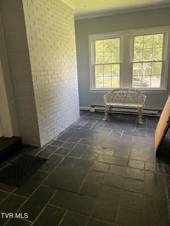 $229,000 | 313 Northeast Centre Avenue Avenue, Coeburn, VA 24230