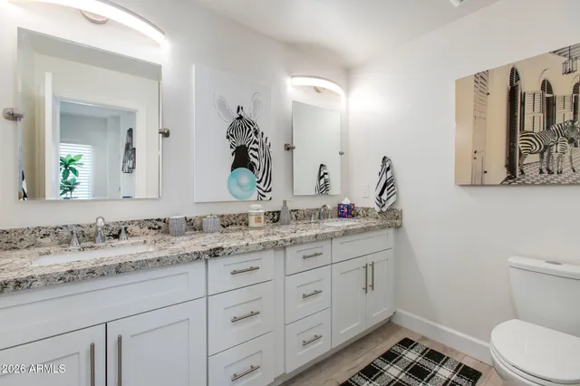 $1,950,000 | 2737 East Arizona Biltmore Circle, Unit 29, Phoenix, AZ 85016