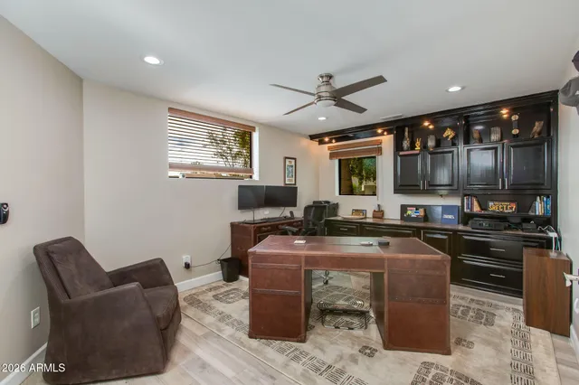 $1,950,000 | 2737 East Arizona Biltmore Circle, Unit 29, Phoenix, AZ 85016