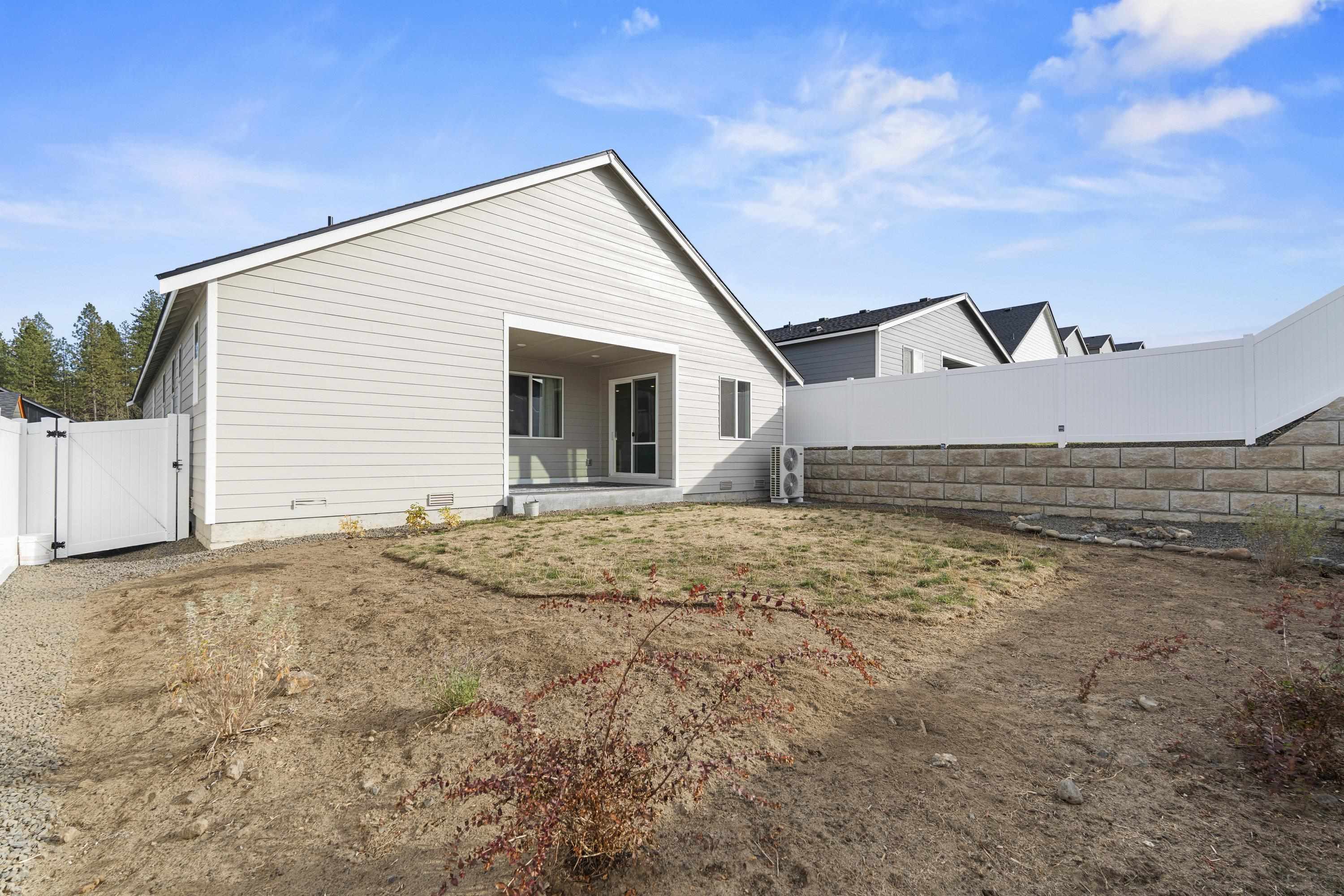 10813 North Beaverhead Road Spokane, WA 99208 - Photo 35 of 36