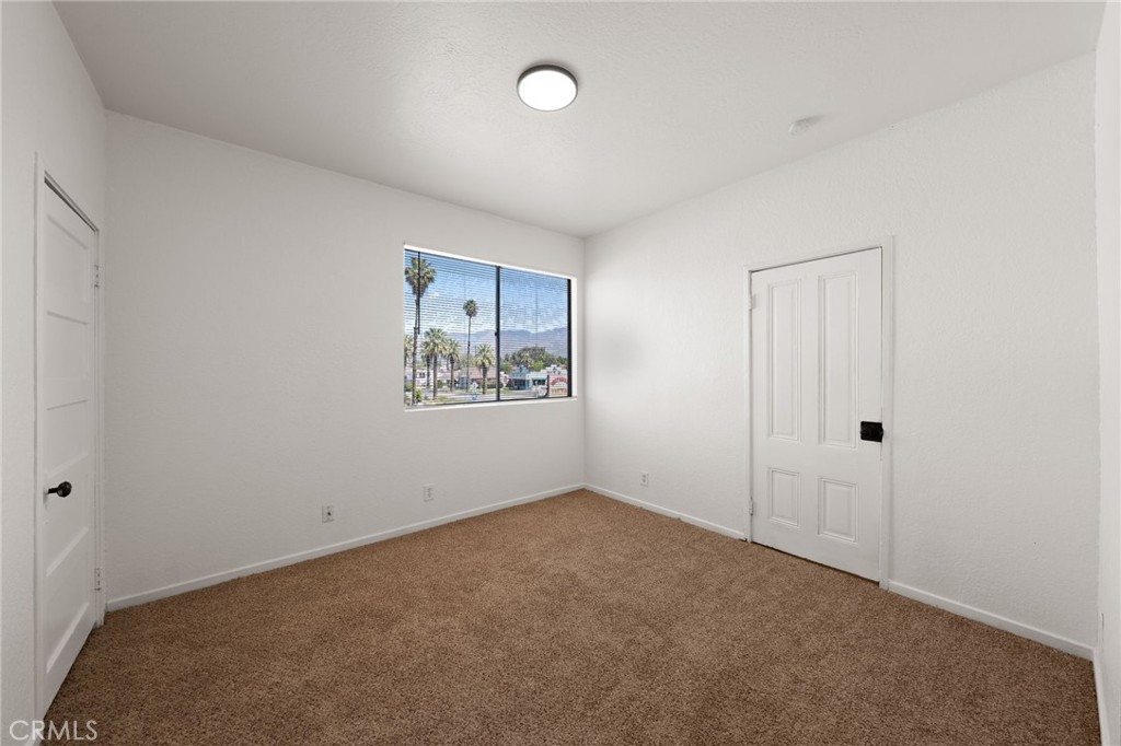 927 Orange Street, Unit 5 Redlands, CA 92374 - Photo 11 of 12