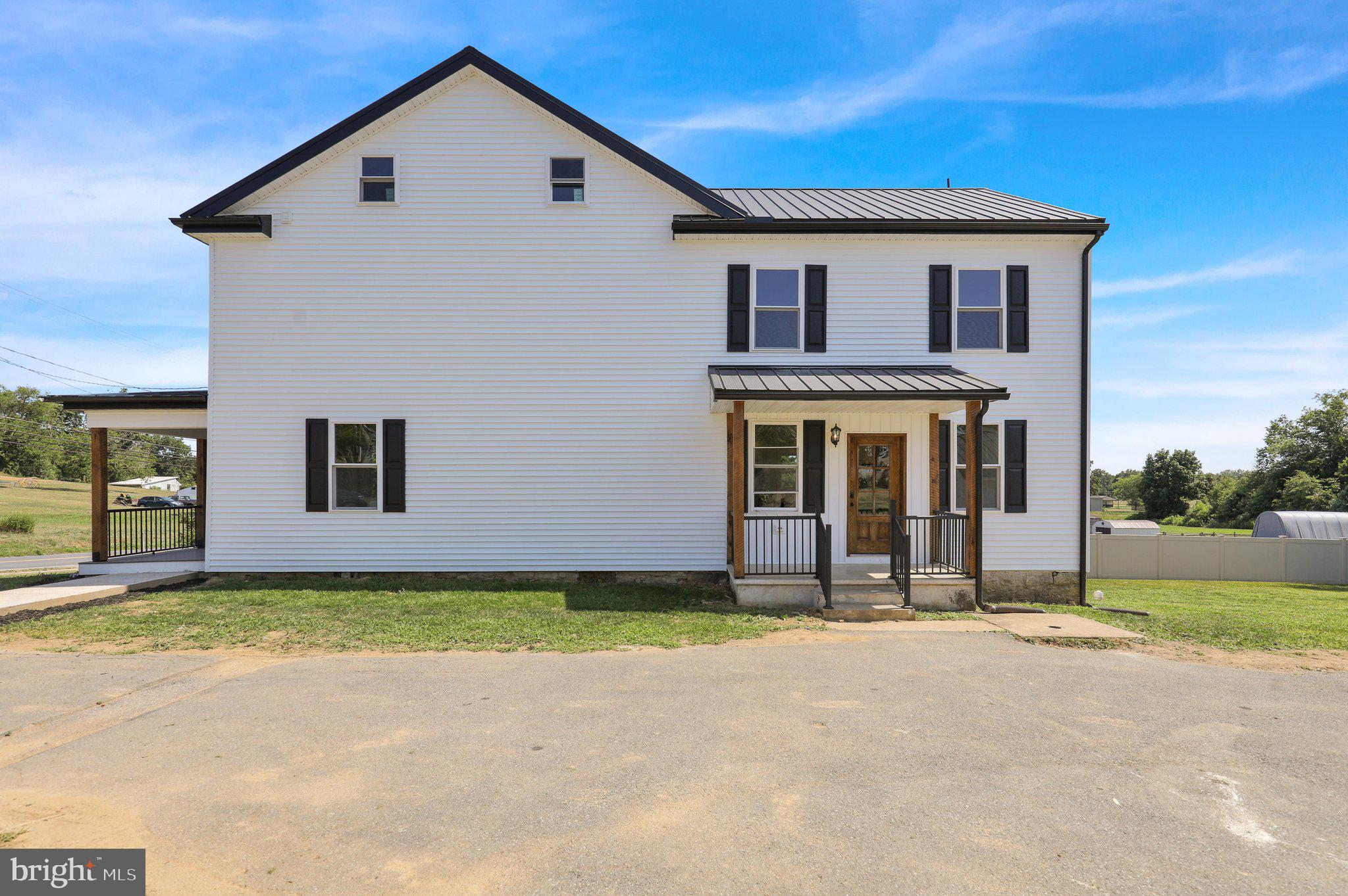 8448 Lancaster Avenue Bethel, PA 19507 - Photo 5 of 42 360_2202
