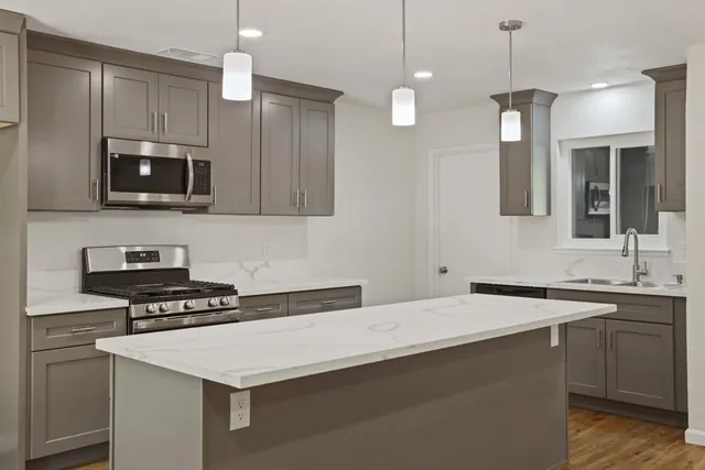 $465,000 | 1828 Celeste Drive, Modesto, CA 95355