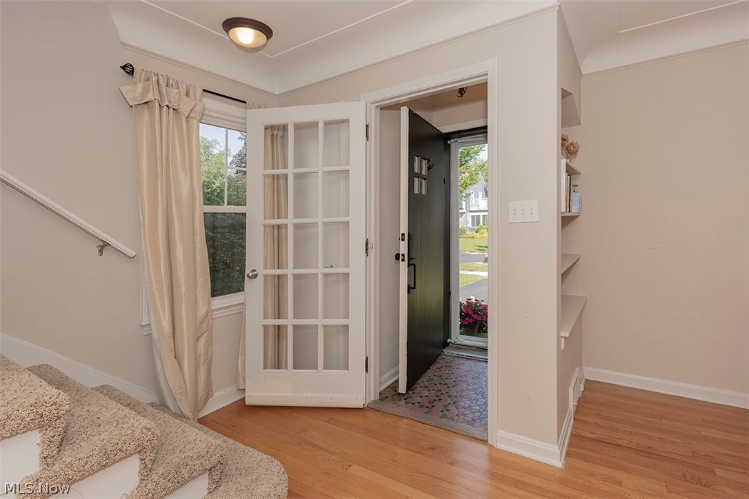 3894 Bushnell Road Cleveland, OH 44118 - Photo 6 of 35 Gallery Image 6