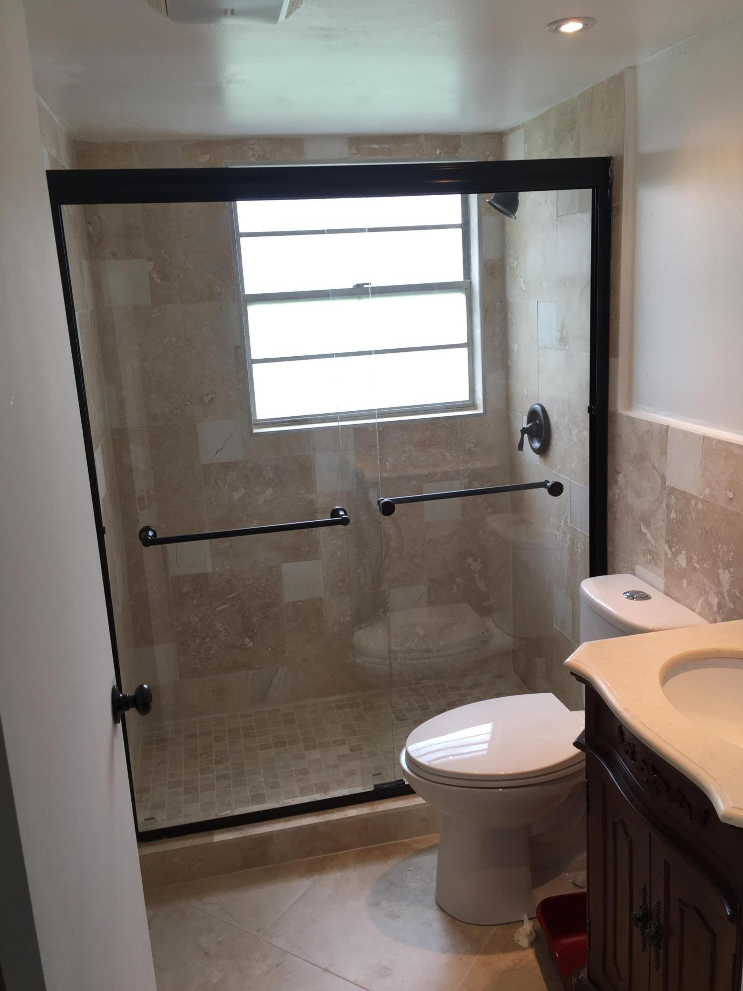 262 Fanshaw Drive, Unit G Boca Raton, FL 33434 - Photo 8 of 18 master bath