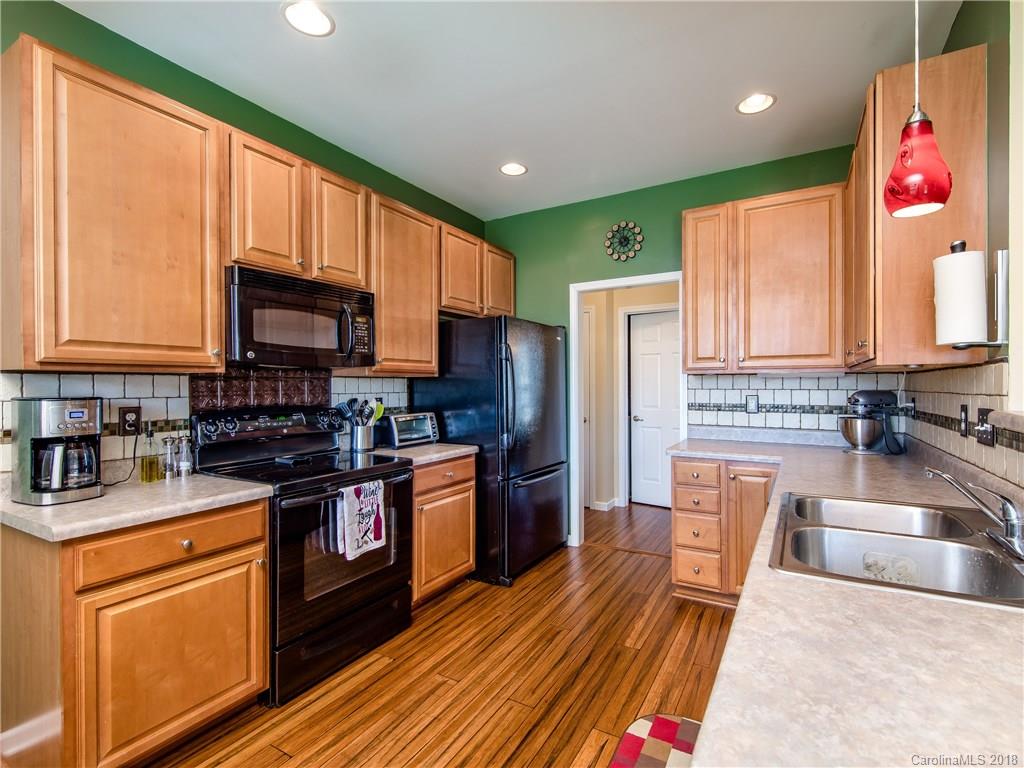 110 Haw River Road Fletcher, NC 28732 - Photo 8 of 24
