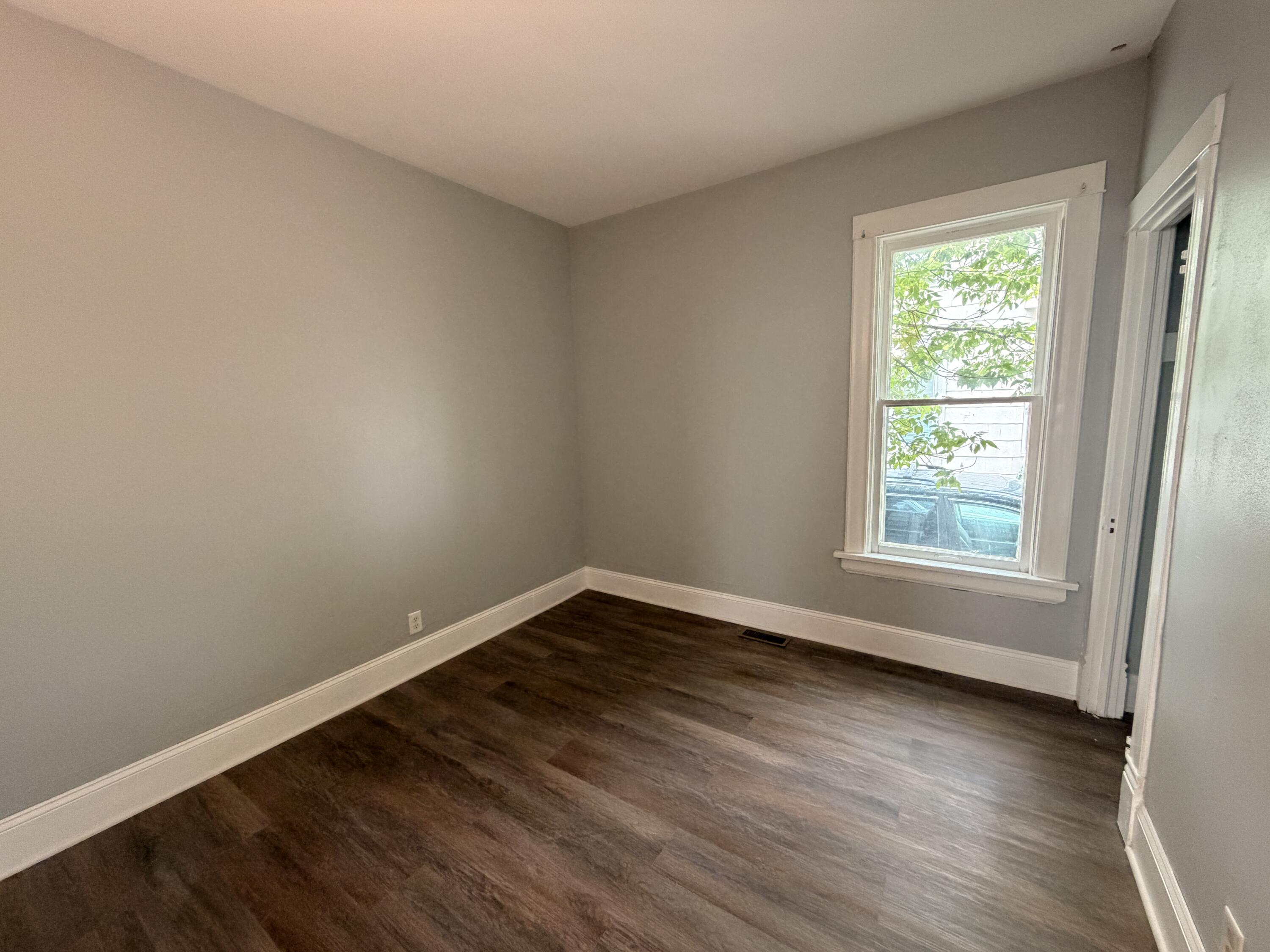 2112 53rd Street Kenosha, WI 53140 - Photo 10 of 15 Bedroom 1