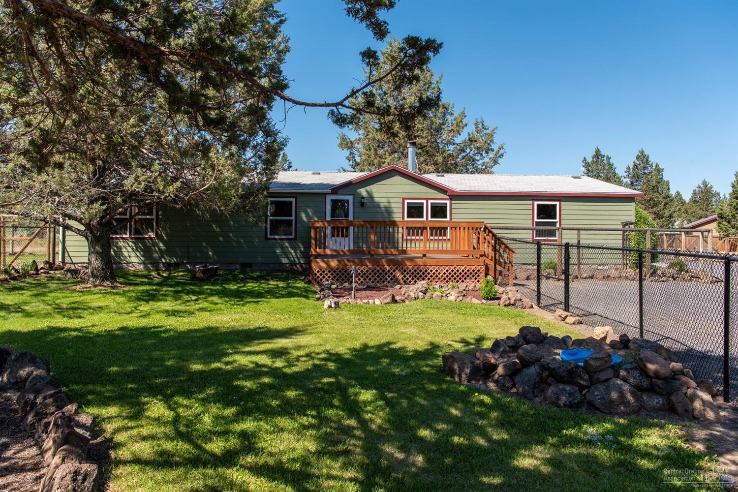 9566 Southwest Meadow Road Terrebonne, OR 97760 - Photo 1 of 25 Gallery Image 1
