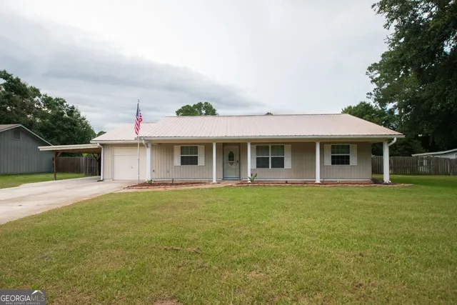 $285,000 | 508 Moeckel Lane, St. Marys, GA 31558