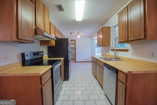 $285,000 | 508 Moeckel Lane, St. Marys, GA 31558