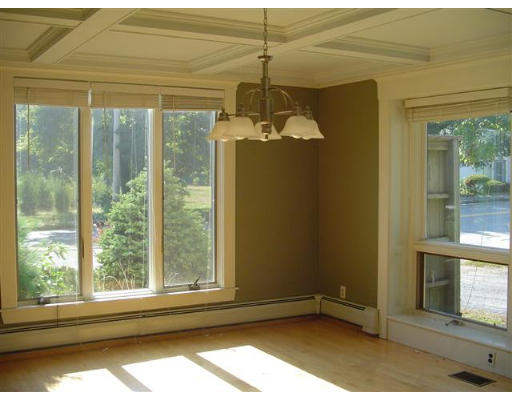 283 Wareham Road Marion, MA 02738 - Photo 3 of 7 Gallery Image 3