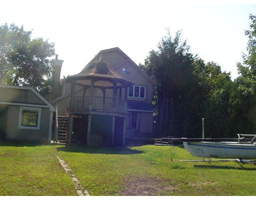 283 Wareham Road Marion, MA 02738 - Photo 7 of 7 Gallery Image 7