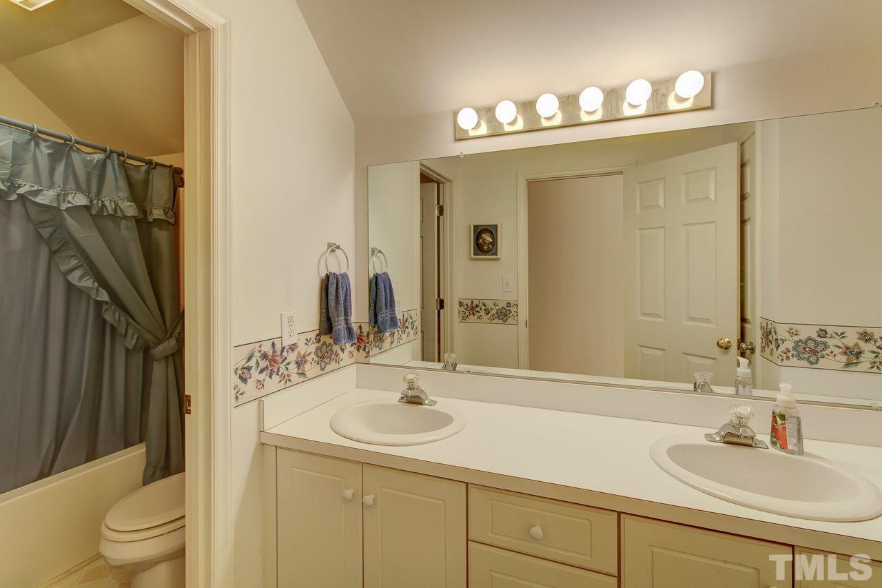 8222 Covered Bridge Road Wendell, NC 27591 - Photo 17 of 25 Gallery Image 17