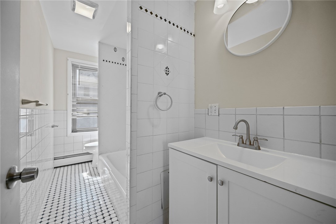 49 Lynch Street Providence, RI 02908 - Photo 17 of 31