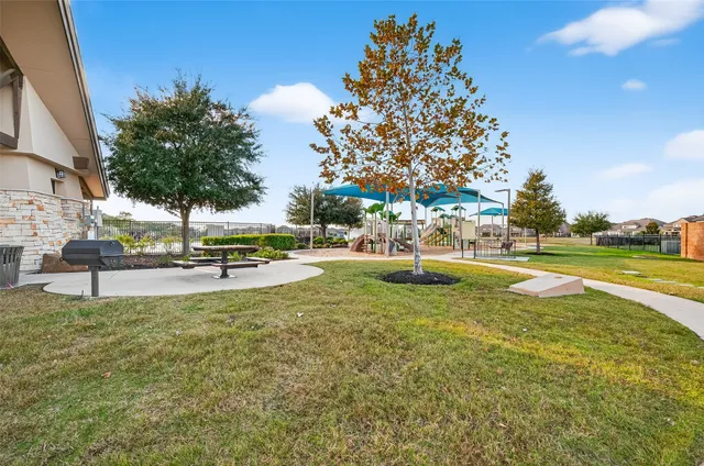 $2,200 | 5403 Tourmaline Way, Brookshire, TX 77423