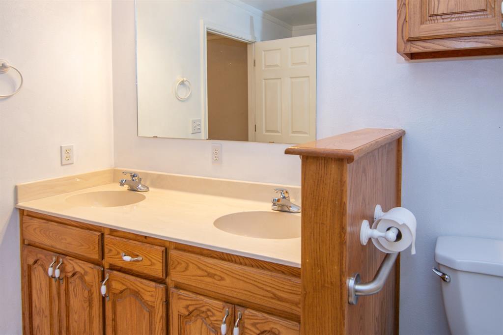 125 Circle P Heights Road Brownwood, TX 76801 - Photo 23 of 39