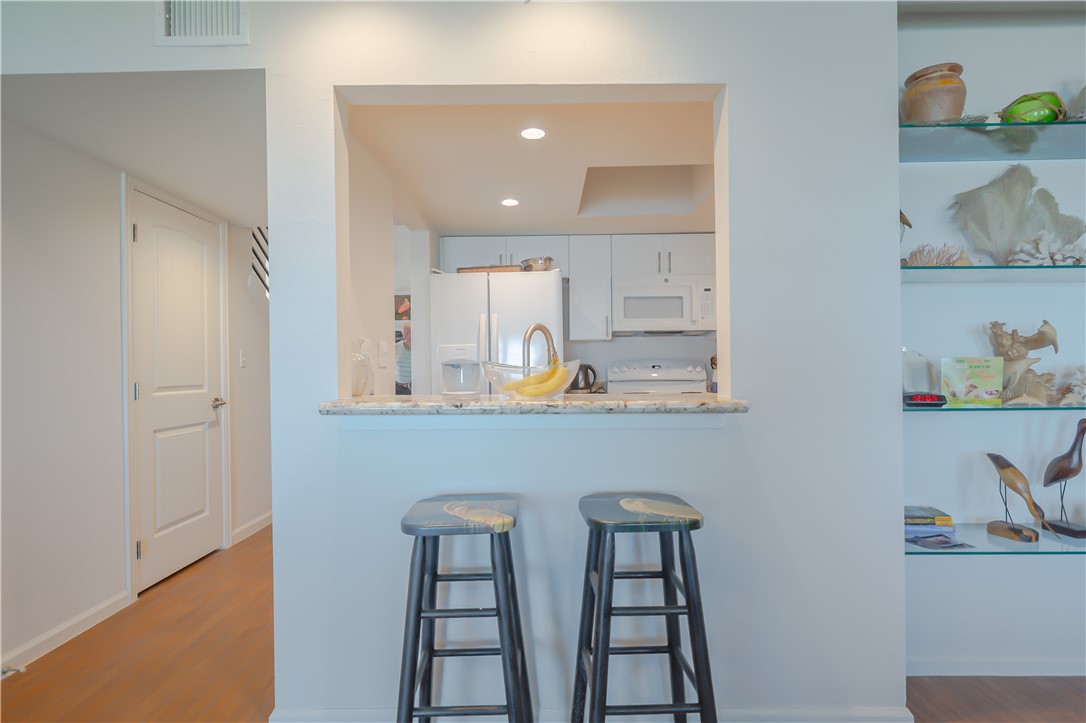 620 Fulton Beach Road, Unit 708 Rockport, TX 78382 - Photo 9 of 38