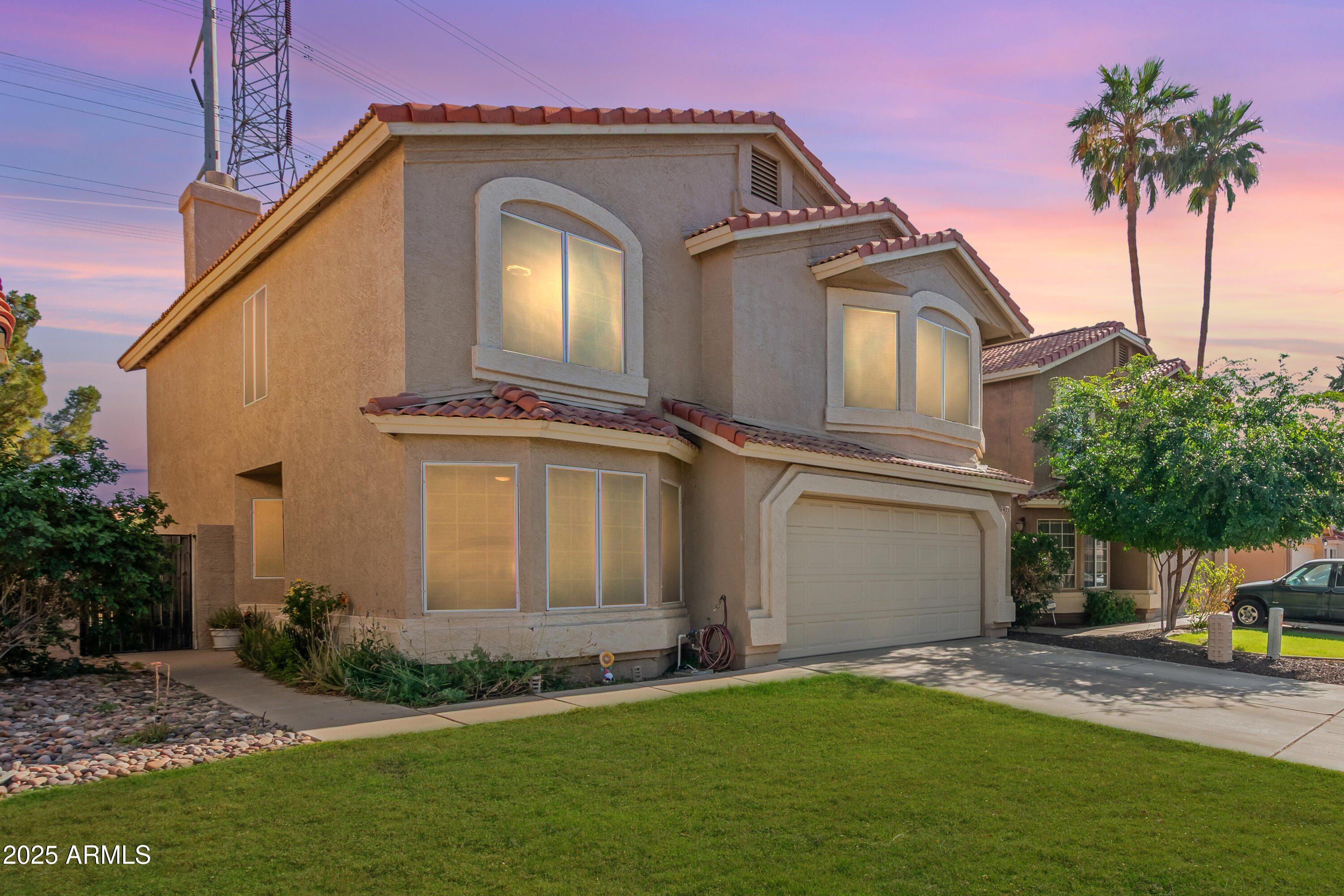1433 East Mineral Road Gilbert, AZ 85234 - Photo 2 of 39 444b1fe643e5510e59a78ae3a40b7289