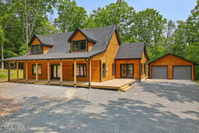 118 Eagle Rock Road Lackawaxen, PA 18435 - Photo 3 of 83 Welcome Home
