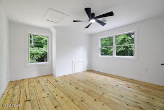 118 Eagle Rock Road Lackawaxen, PA 18435 - Photo 59 of 83 Upstairs Bedroom