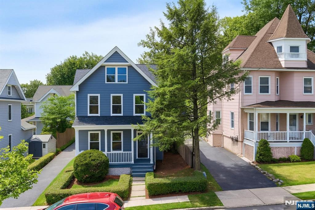 153 Walnut Street Montclair, NJ 07042 - Photo 23 of 24