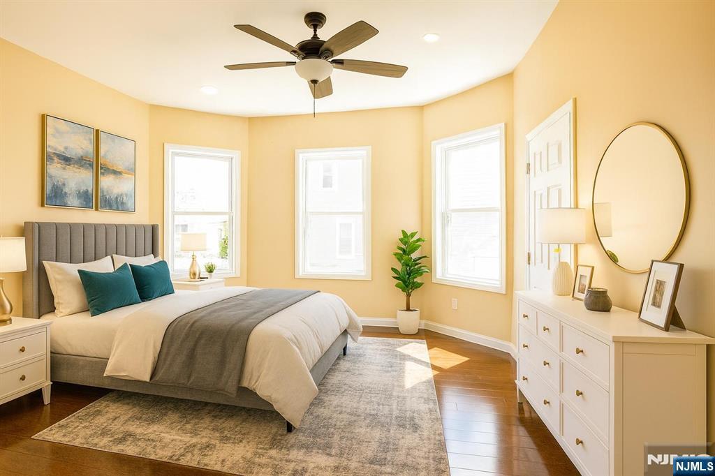 153 Walnut Street Montclair, NJ 07042 - Photo 3 of 24