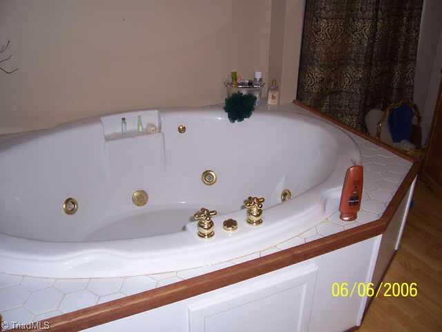 1703 Lynn Road Greensboro, NC 27405 - Photo 6 of 6 Other.