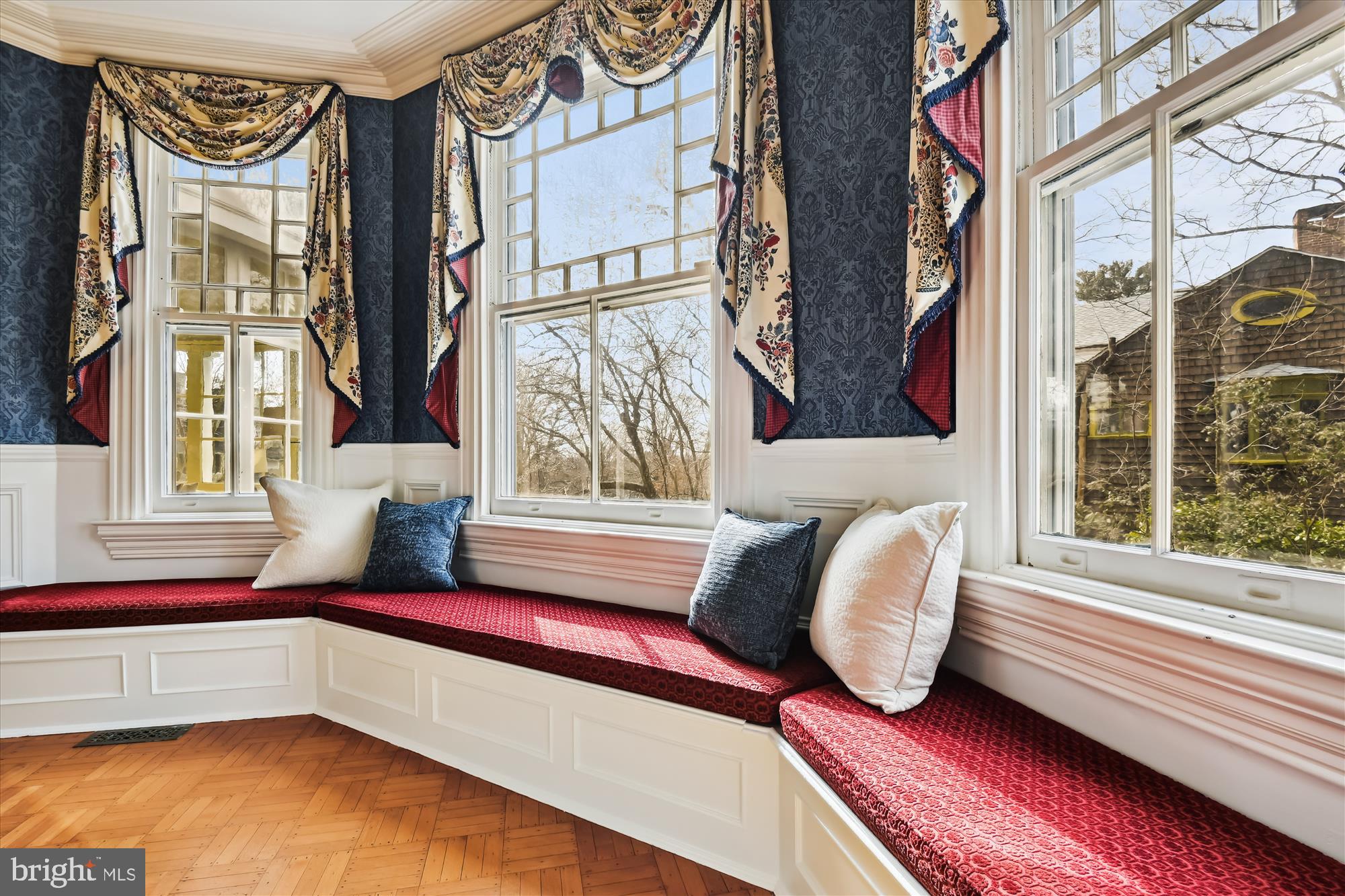 303 Oakdale Road Baltimore, MD 21210 - Photo 38 of 112 Dining Room