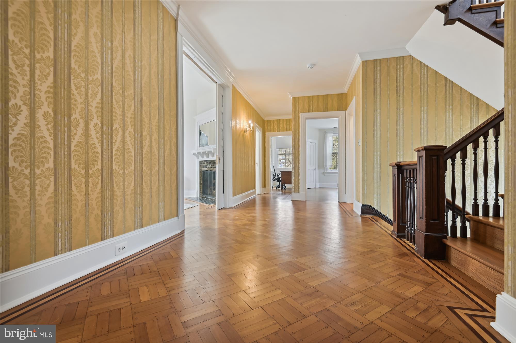 303 Oakdale Road Baltimore, MD 21210 - Photo 73 of 112 2nd Floor Hallway