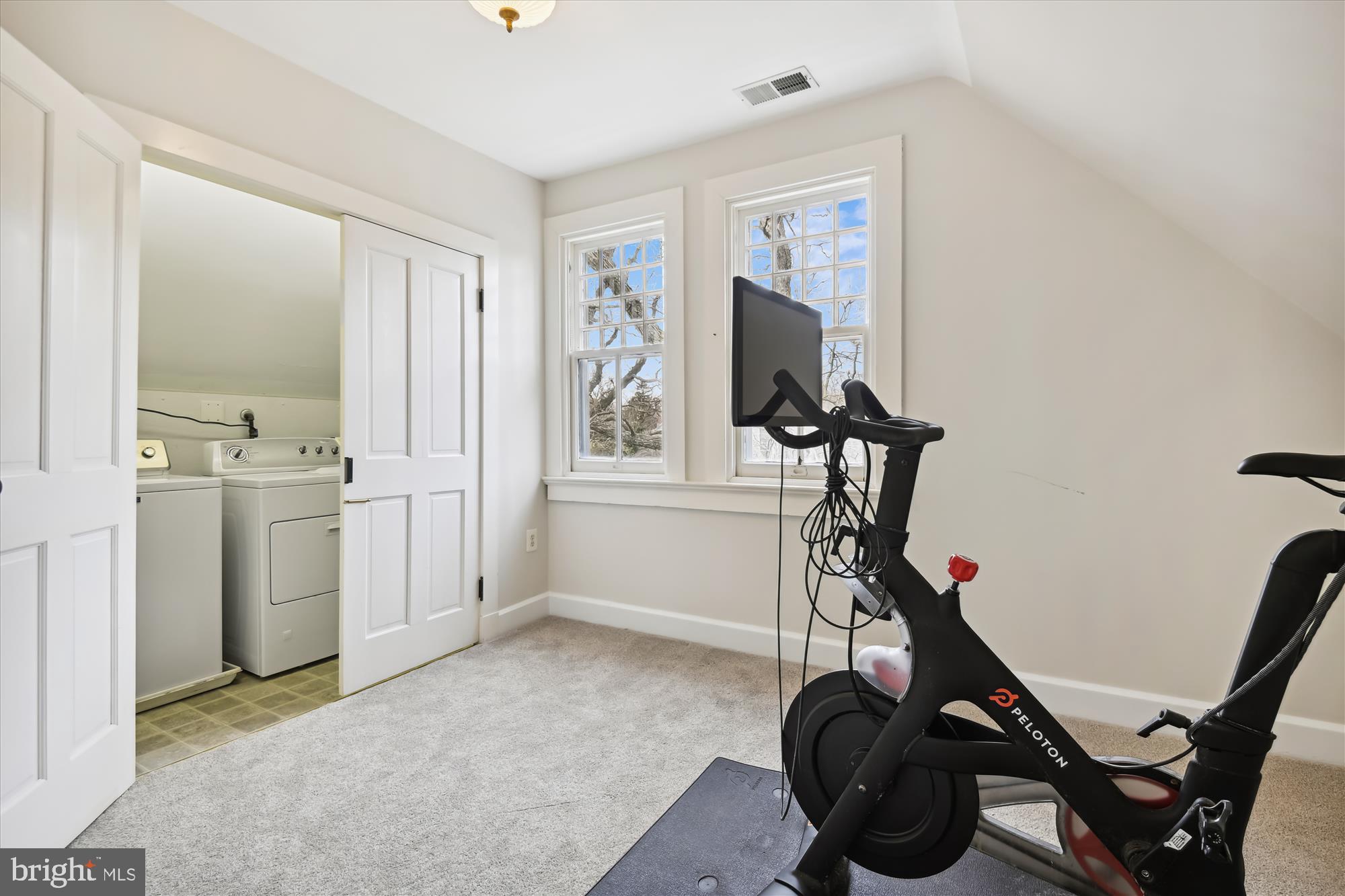 303 Oakdale Road Baltimore, MD 21210 - Photo 86 of 112 Workout Room w/ Laundry facilities