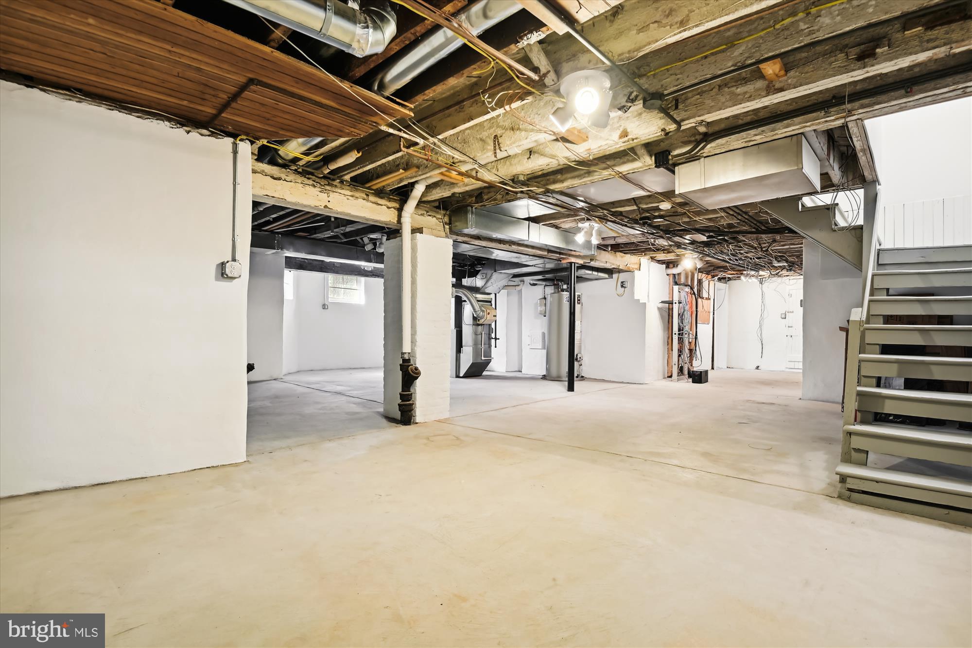 303 Oakdale Road Baltimore, MD 21210 - Photo 96 of 112 Large pristine lower level space