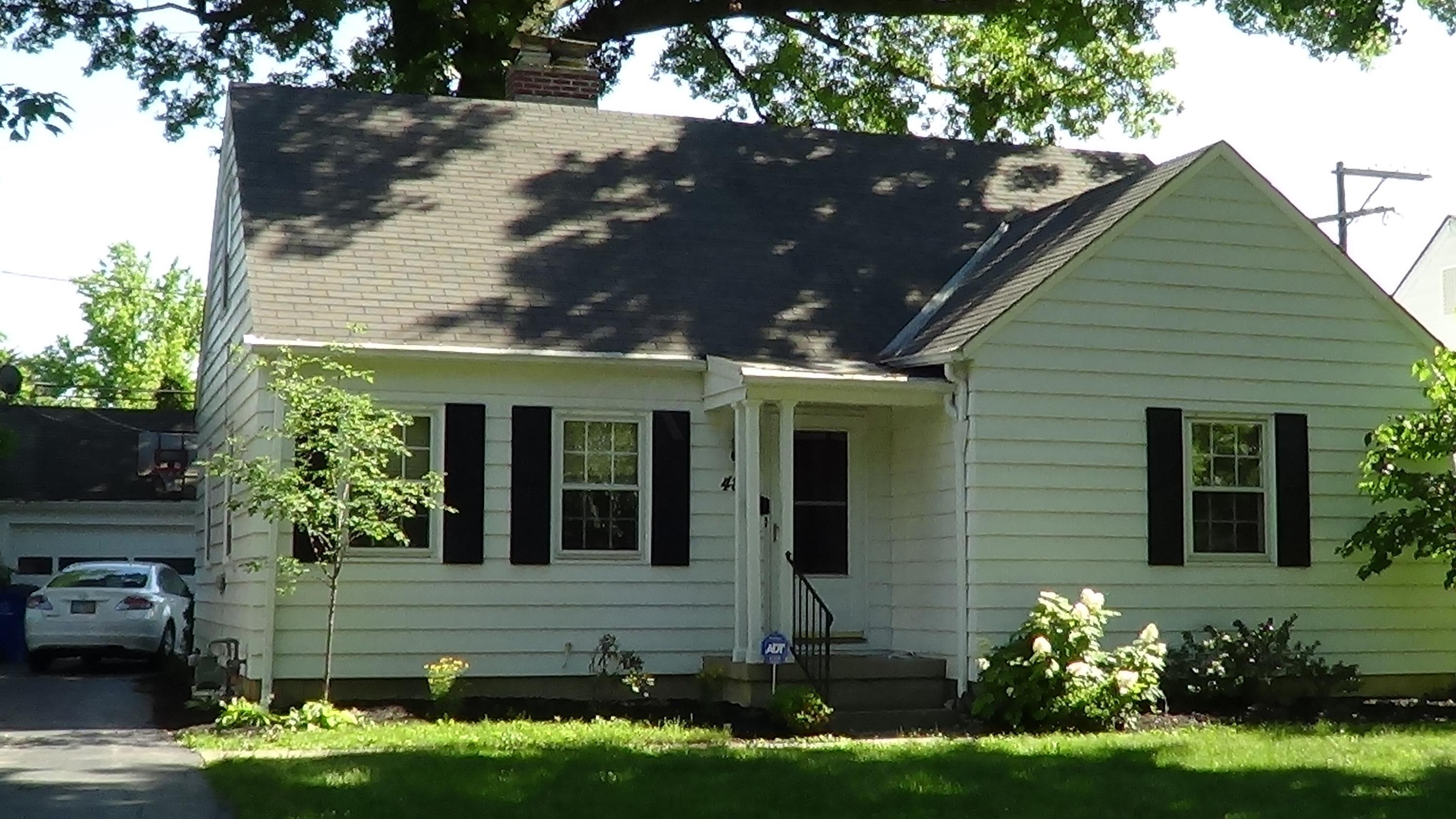 487 Richards Road Columbus, OH 43214 - Photo 1 of 5 Gallery Image 1