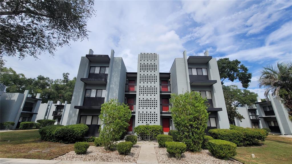 415 Northwest 39th Road, Unit E Gainesville, FL 32607 - Photo 1 of 1