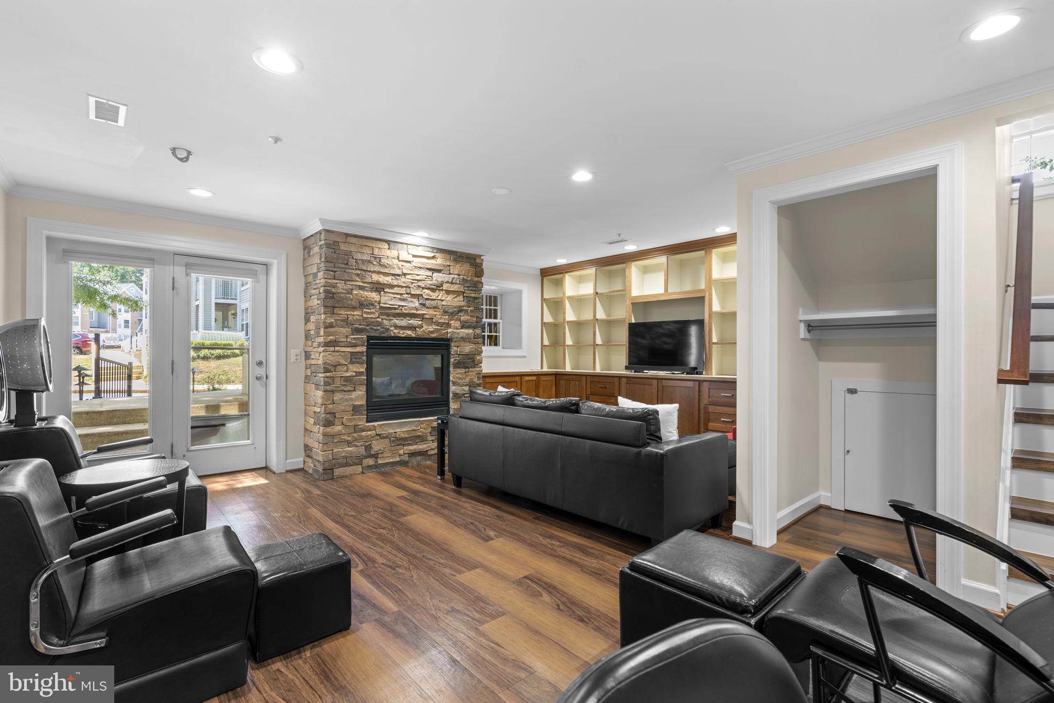2023 Compton Court Annapolis, MD 21401 - Photo 27 of 35 Full basement rec room