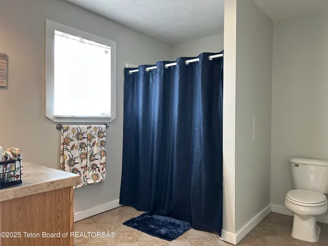 $330,000 | 17 South Sioux Trail, Pinedale, WY 82941