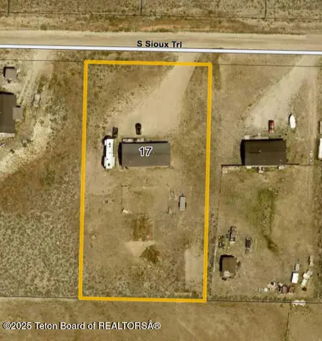 $330,000 | 17 South Sioux Trail, Pinedale, WY 82941