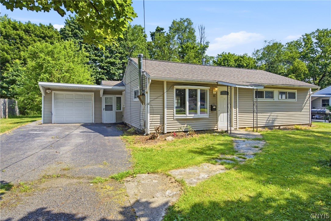 15 Lincoln Road Clay, NY 13212 - Photo 2 of 28