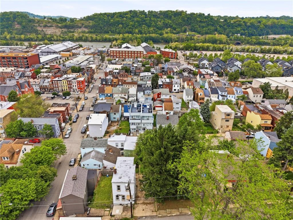 5405 Kent Way Pittsburgh, PA 15201 - Photo 18 of 24 an aerial view of a city with lots of residential buildings